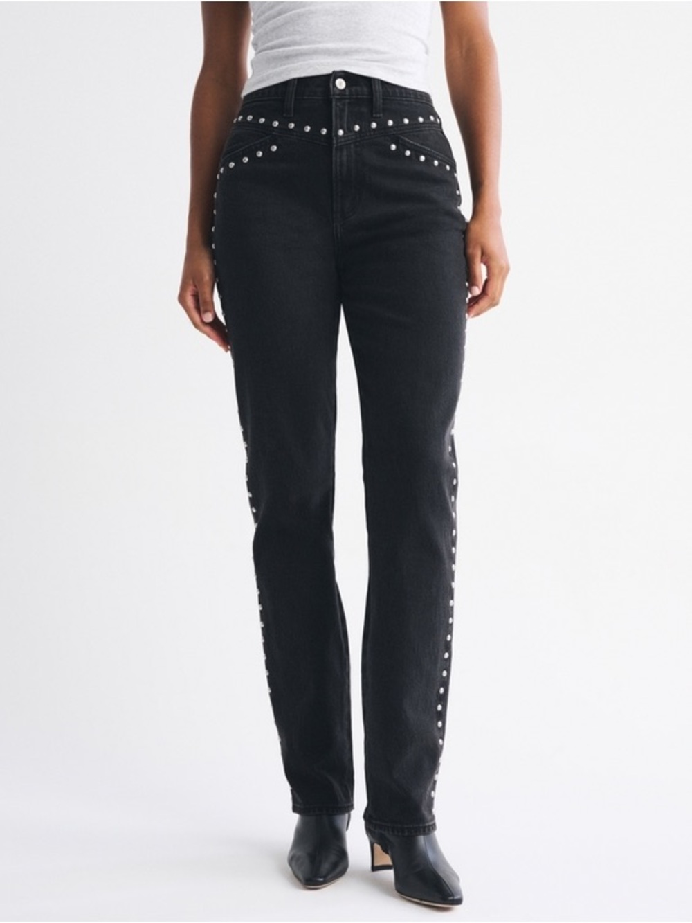 Abercrombie & Fitch Curve Love Ultra High Rise 90s Straight Jean Black Studded